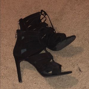 Charles Davis black heels